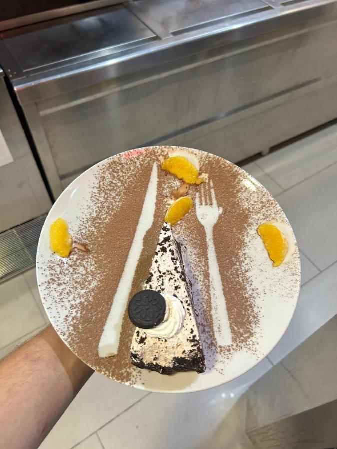 Hostal Restaurante Aqua โอว์เรนเซ ภายนอก รูปภาพ